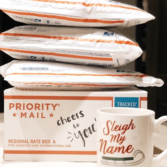 Instagram: cduehns_closet 📲 - Picture 7 of 8